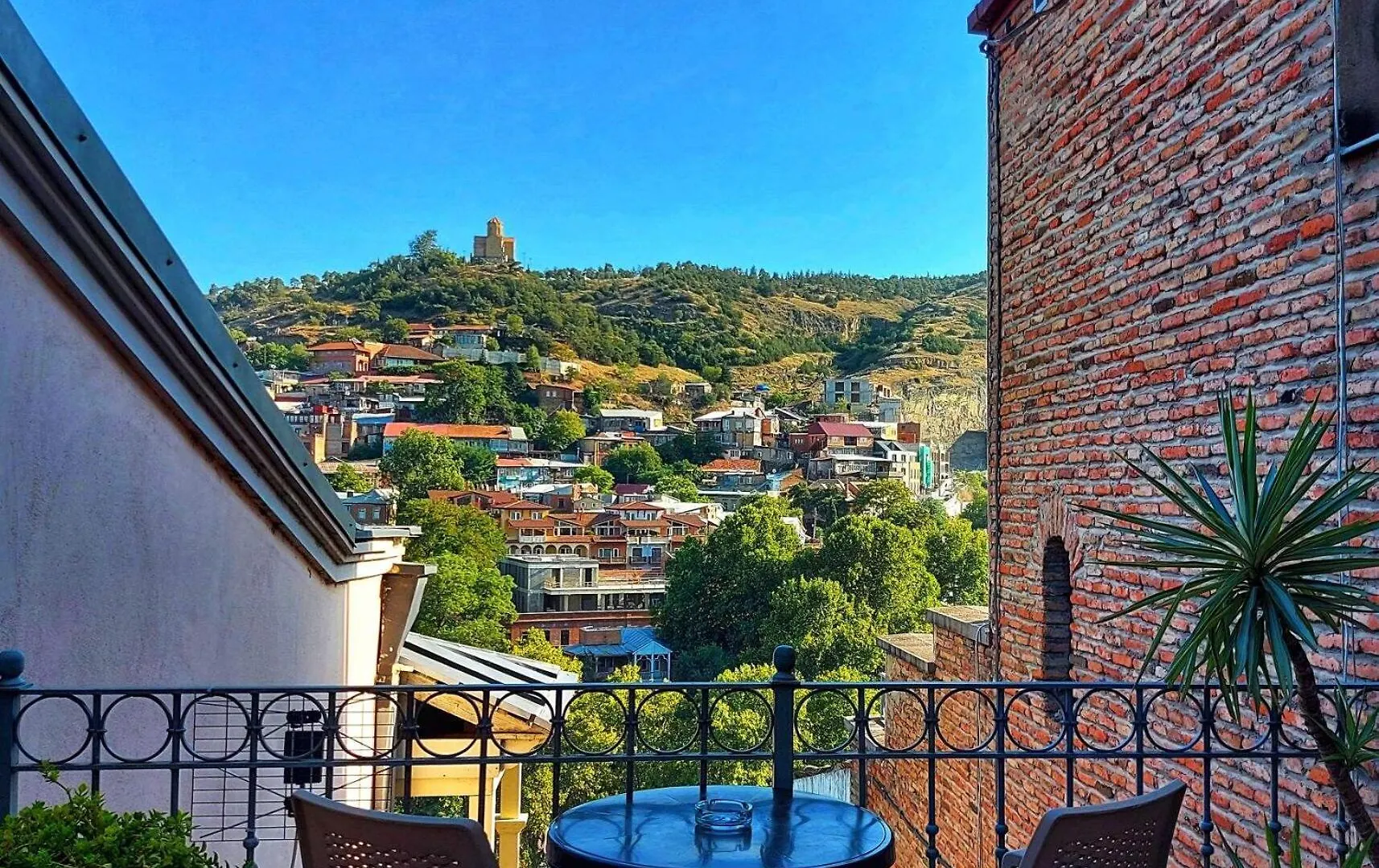 Geo Tour Hotel Tbilisi 0*,  Georgia